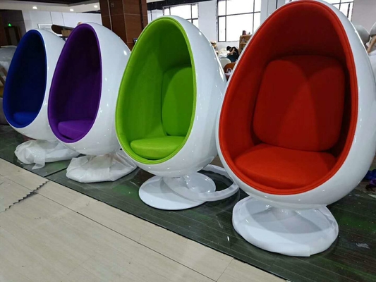 Red Fabric Upholstering Egg Pod Chair White Fiberglass Shell For Leisure