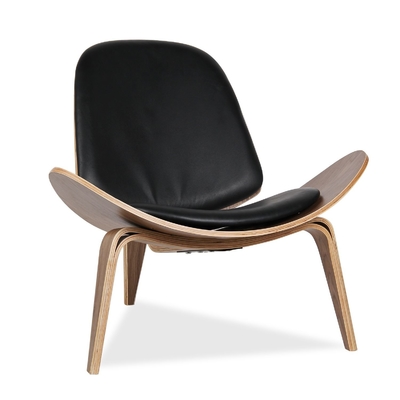 PU Cushion Three - Legged Modern Hans Wegner Shell Chair / Wooden Chair Furniture